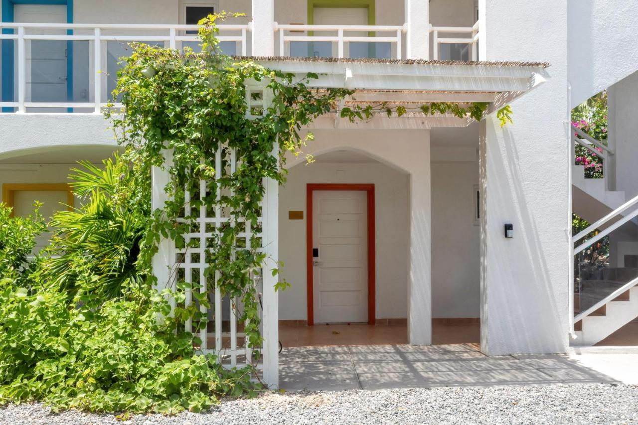 Maho Beach House - Luxe Studio - Ocean Escape Exteriör bild