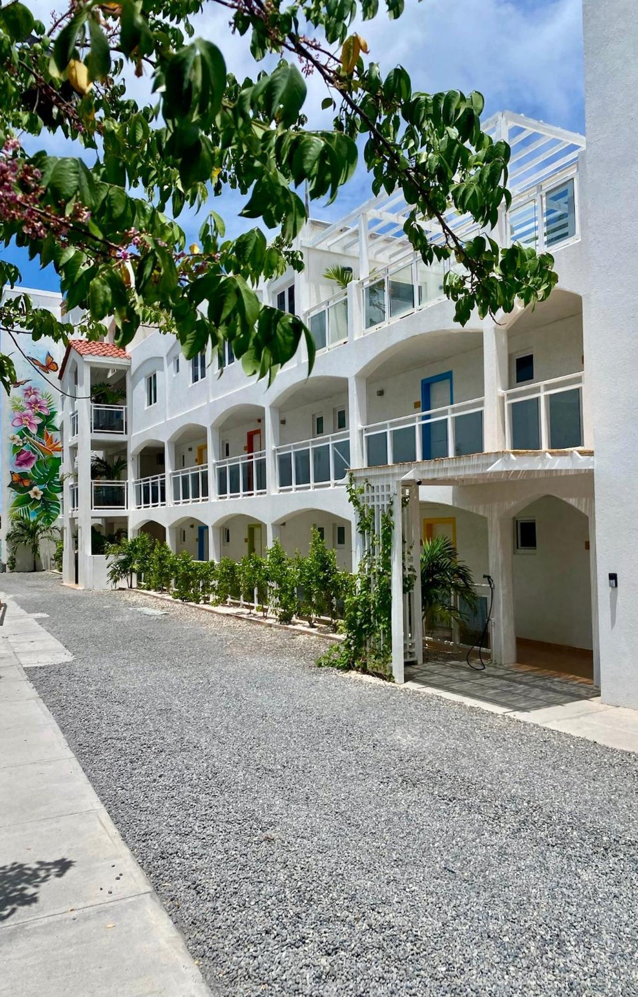 Maho Beach House - Luxe Studio - Ocean Escape Exteriör bild